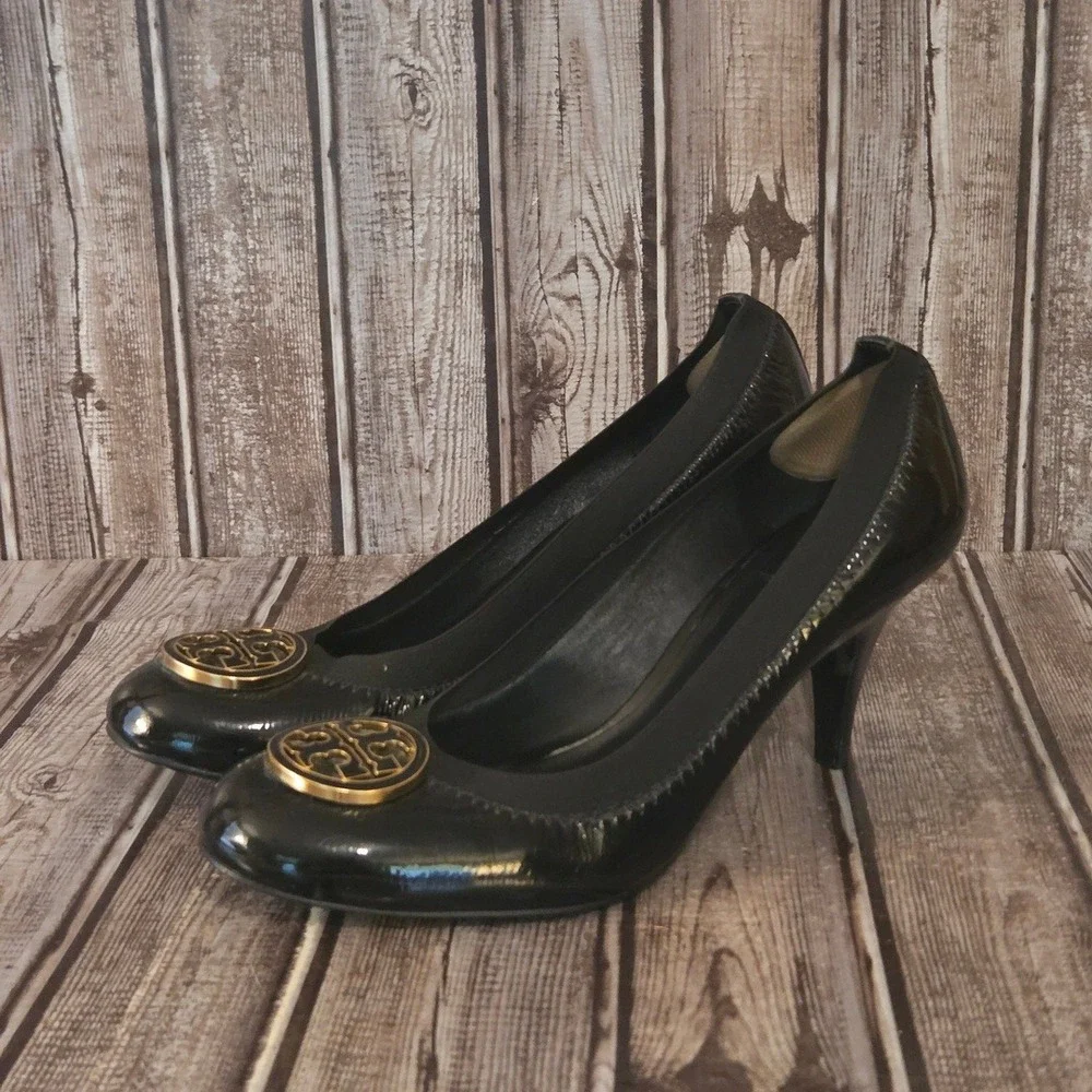 Sz 9 M Tory Burch Caroline Black Patent Leather Logo Medallion Pumps‎ Shoes VGUC